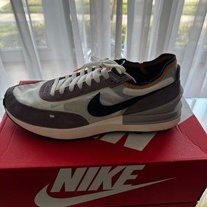 Nike Waffle One Se- Size 14